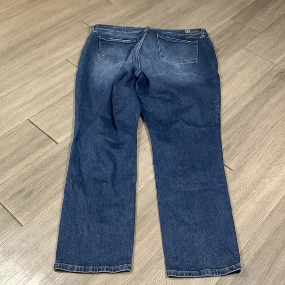 Kut from the Kloth Katy Boyfriend Medium Wash Stretch Jeans size 20W - Picture 2 of 14